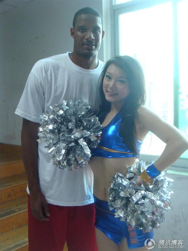 13年热爱与坚持，北京奥运篮球宝贝，打造山东第一职业啦啦队