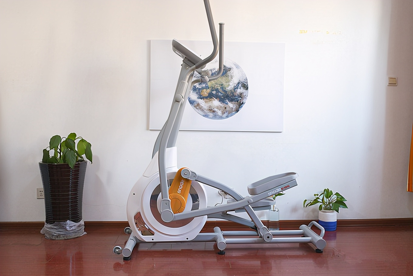 磁控椭圆机家用,磁控飞轮椭圆机