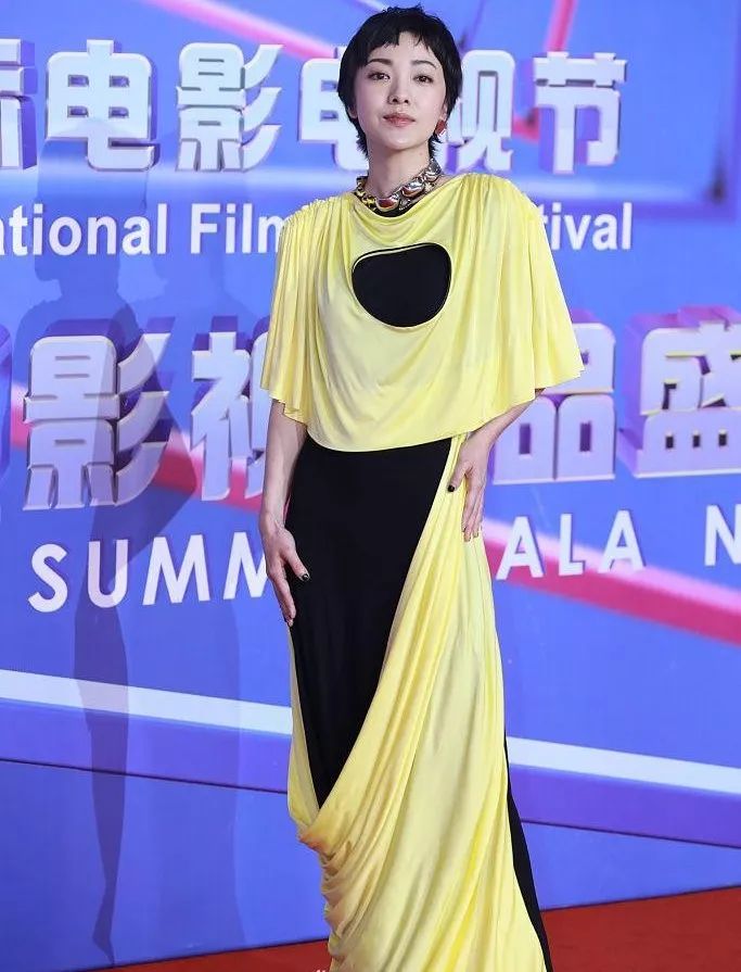 闫妮怎么击败孙俪的,闫妮和孙俪谁有实力