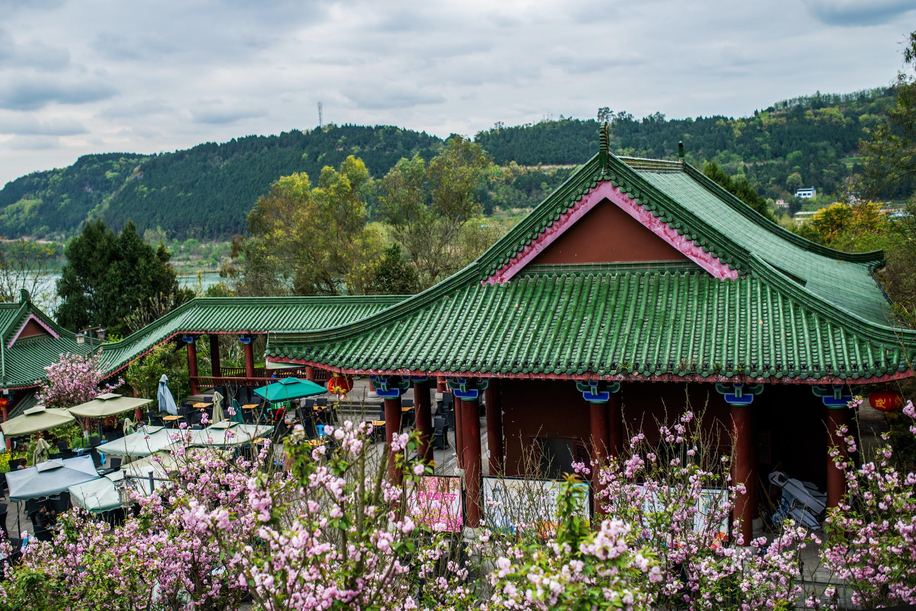 南充市凤凰故垒景区有哪些景点,四川南充旅游攻略景点大全