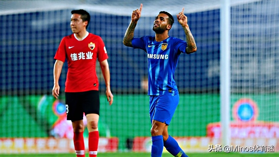 超简报：恒大大胜独占榜首，上港失算武汉平局