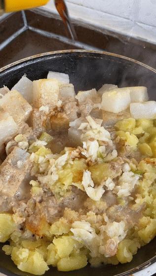 整个朋友圈都在刷《动森》，而我却爱上了在厨房刷锅