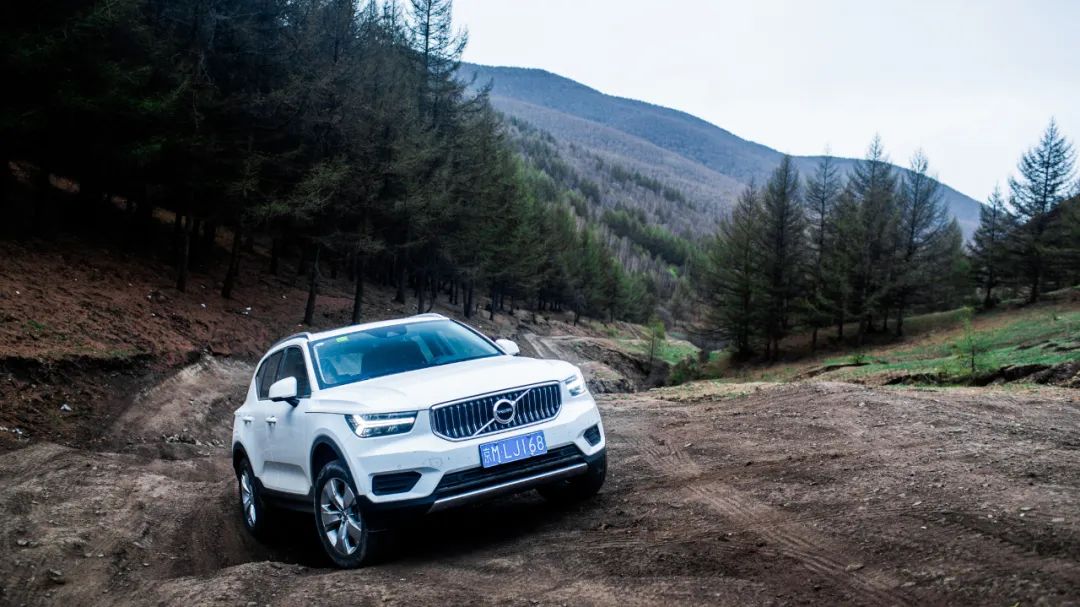 xc40沃尔沃越野测试,城市suv可以玩越野吗