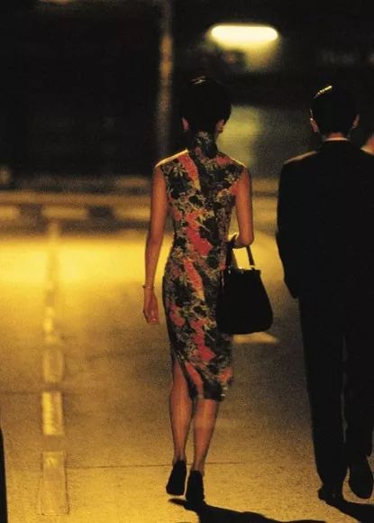 共享*袜丝**？|把*袜丝**穿好是每个女人的基本功