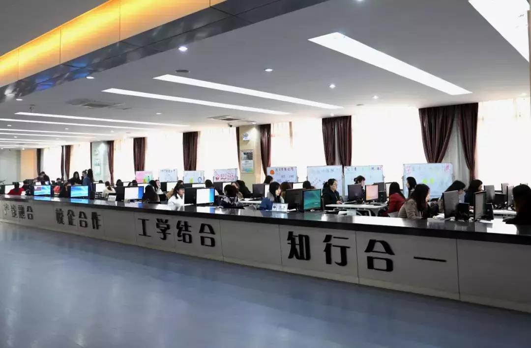 聚焦郑州商学院：特色鲜明的高质量应用型本科高校是如何打造的？