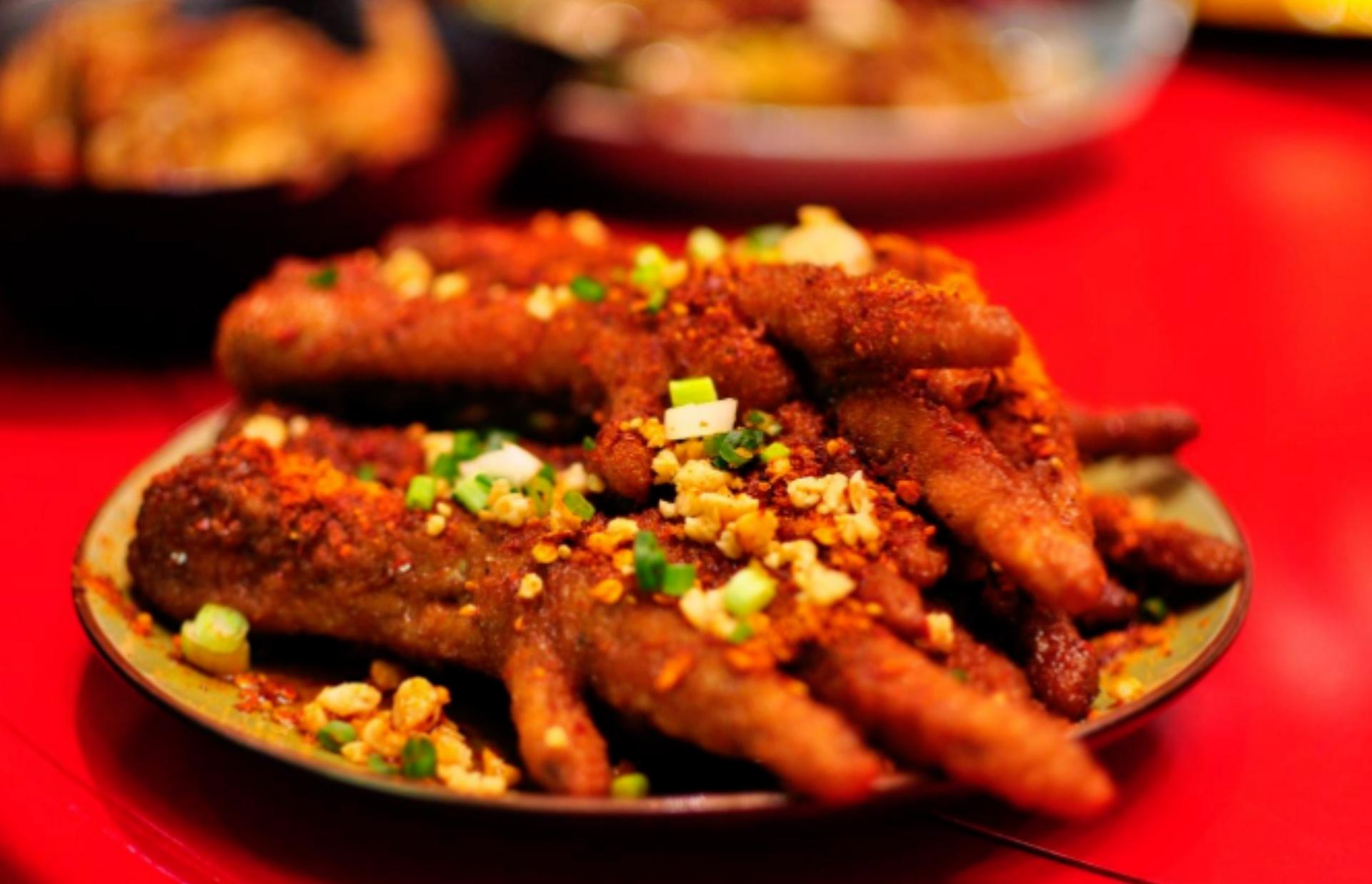 成都美食街必吃美食攻略,探访成都新晋网红美食街地道美食