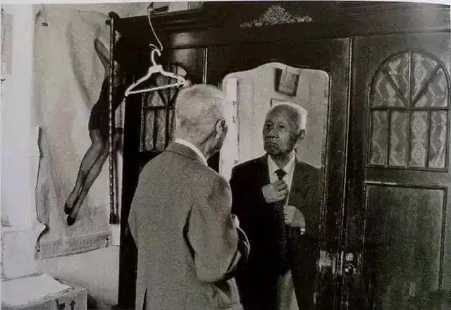 涓婃捣鐖峰彅鐓х墖,涓婃捣鐖峰彅棣勯エ