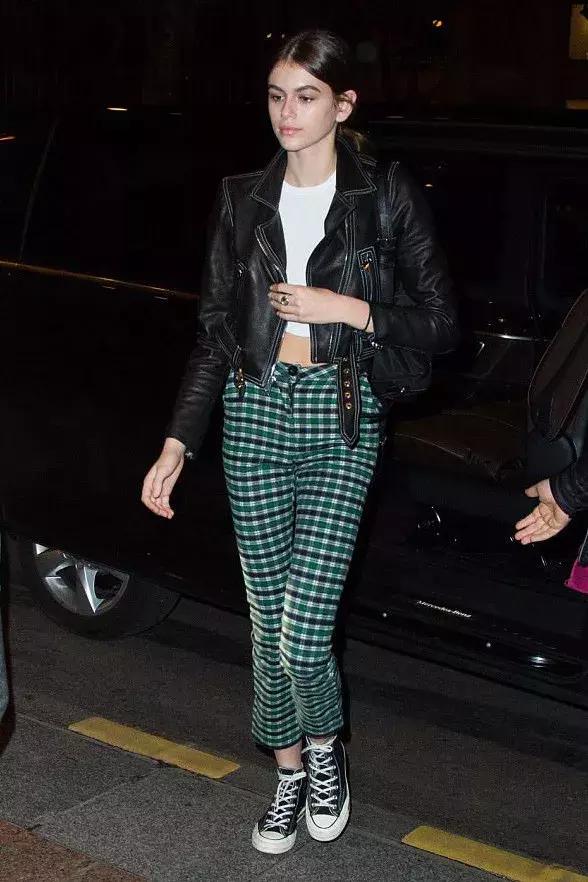 有没有为买一样东西排过队？机会来了，可以去排匡威的队了～