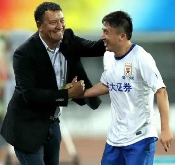 鲁能主教练谈锋霸,鲁能历任主教练