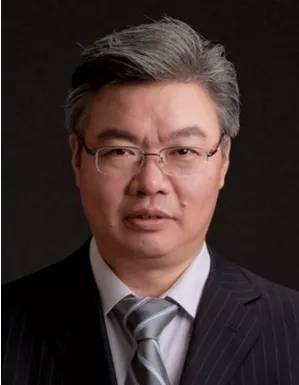 皮肤科专家谈防晒：这样防晒才有效！想晒黑晒伤都难