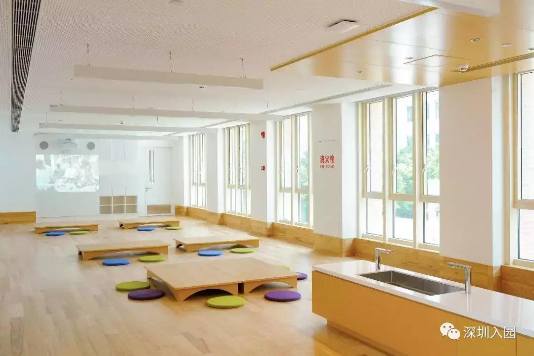 年薪50万以下不要上的幼儿园,深圳公立幼儿园有小小班吗