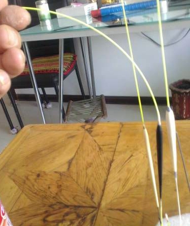 钓鱼漂裂纹怎么修补,钓鱼鱼漂掉了怎么修复最好