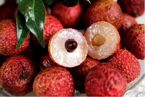 吃荔枝防止上火的方法,荔枝吃多了怎么防止上火