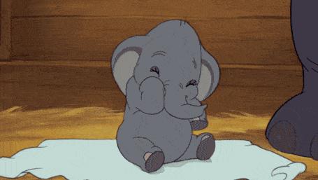 婴儿眼屎多怎么滴眼药水,新生儿眼屎多可以用母乳洗眼嘛