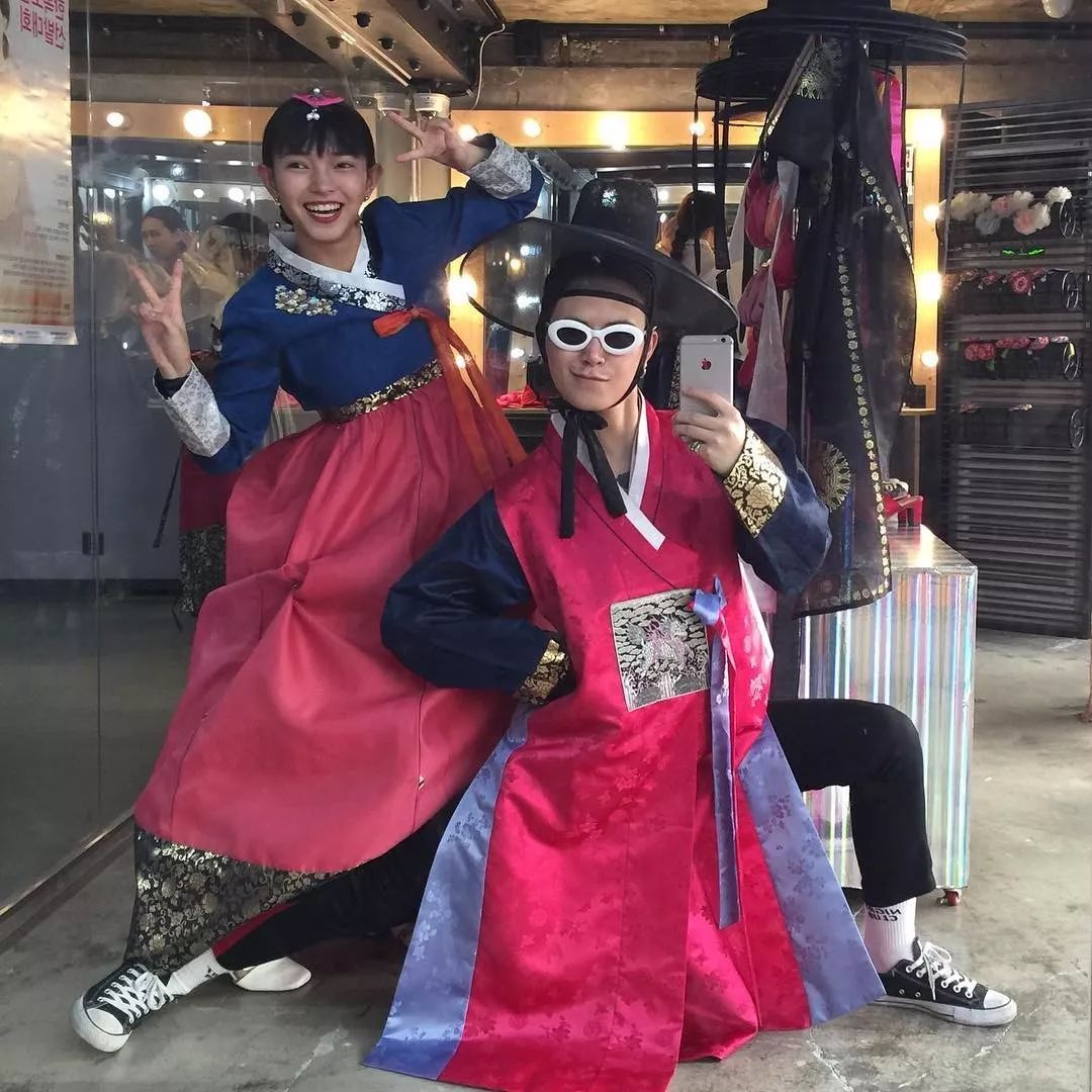 韩国撞脸宋慧乔的年轻女明星,长相甜美撞脸宋慧乔