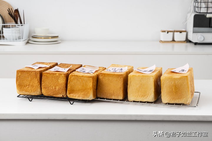 哪种高筋面粉做面包好,哪个牌子的高筋面粉做面包好吃