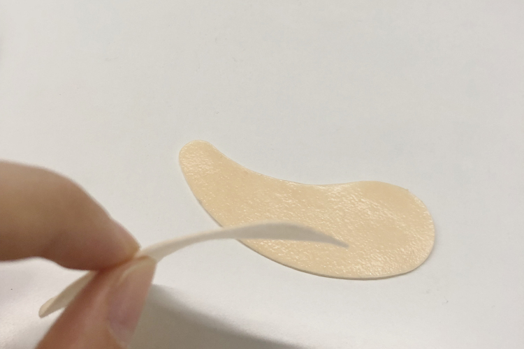 修复眼部细纹的眼膜,秋冬眼睛下长细纹用什么眼膜好