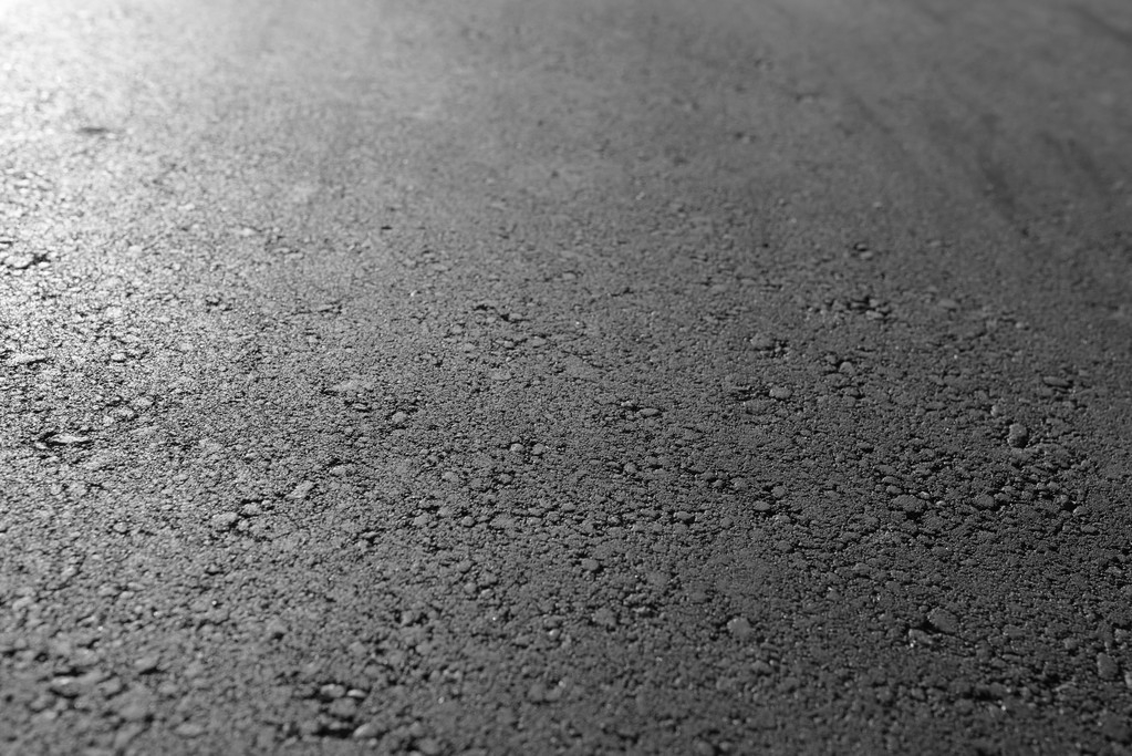 水泥路面冻坏起皮怎么办,水泥路面受冻起皮用什么材料修补