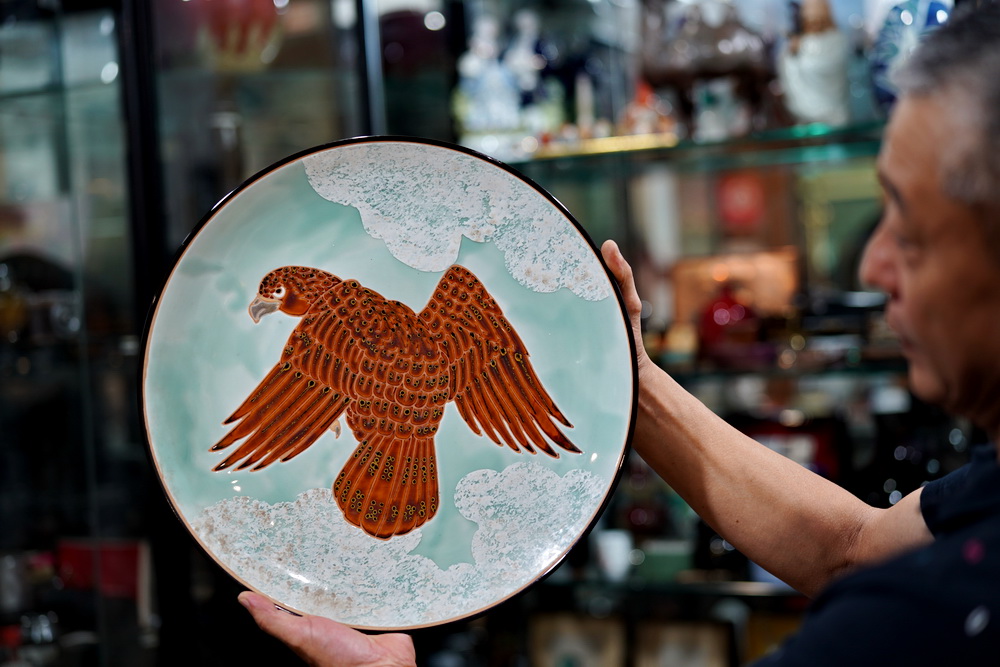 一篇10万+的文章，引出众人询问：你那卖日本瓷的朋友都有啥？