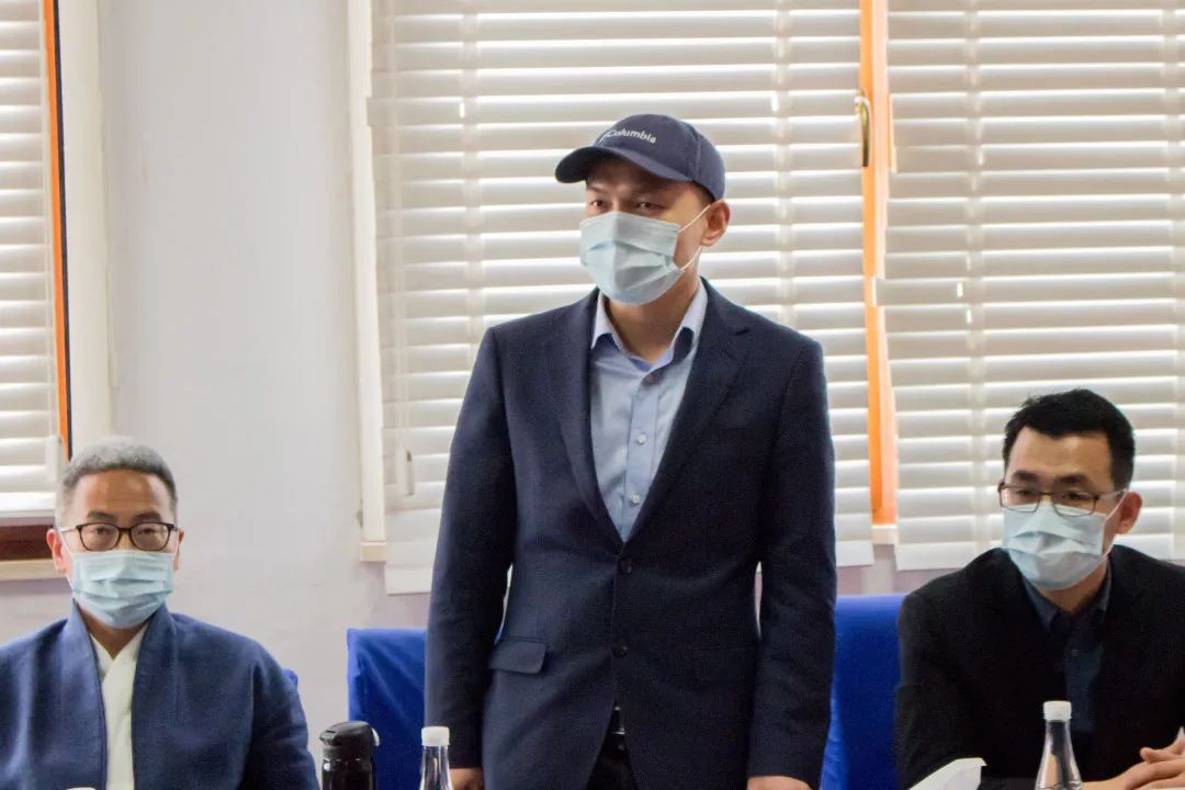 鸿鹄展翅：科度门窗签约君佐策划