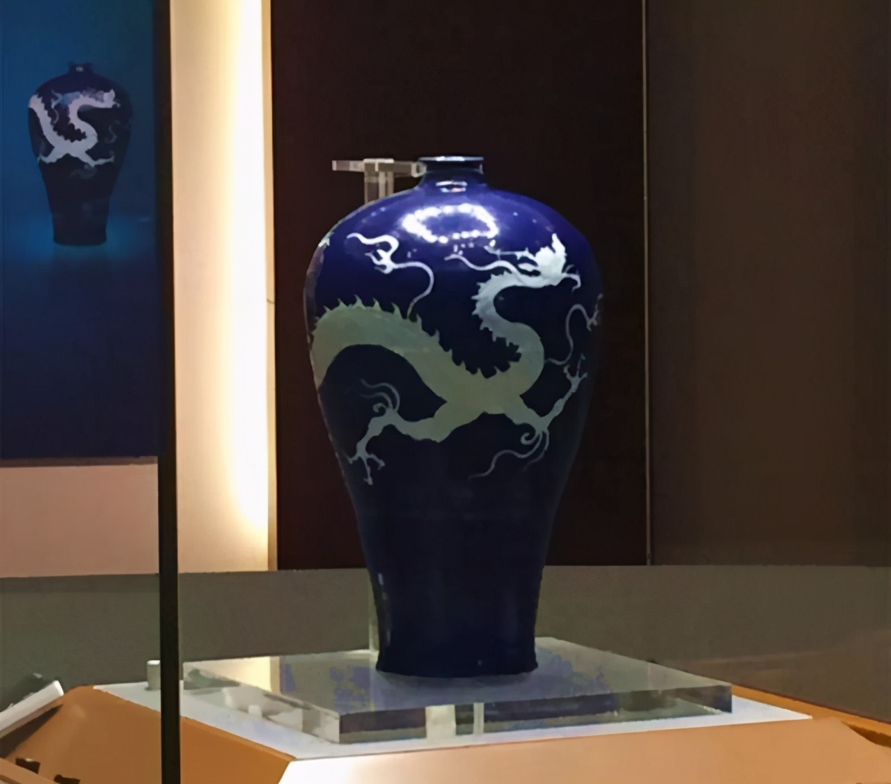 败家子30块钱卖掉祖传桌子,败家子抵押传家宝