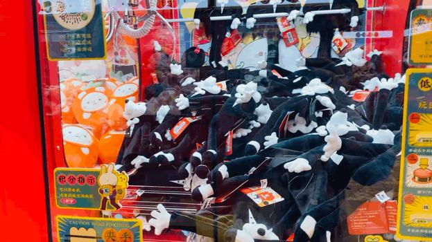 复古夹娃娃店,夹娃娃广州