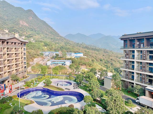 金叶子温泉一日游,去金叶子准备什么