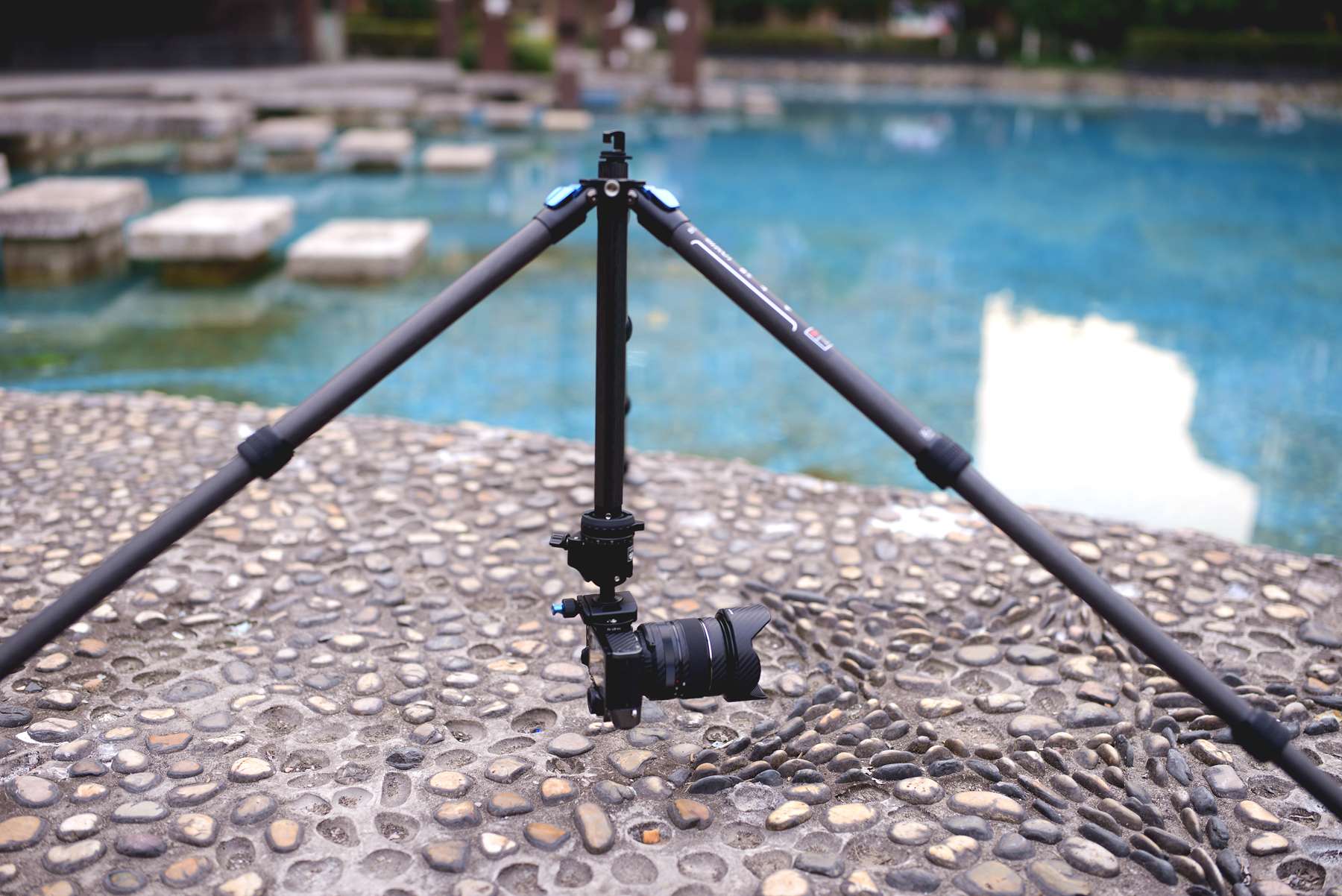 思锐t1204x碳纤维三脚架,思锐长焦三脚架推荐