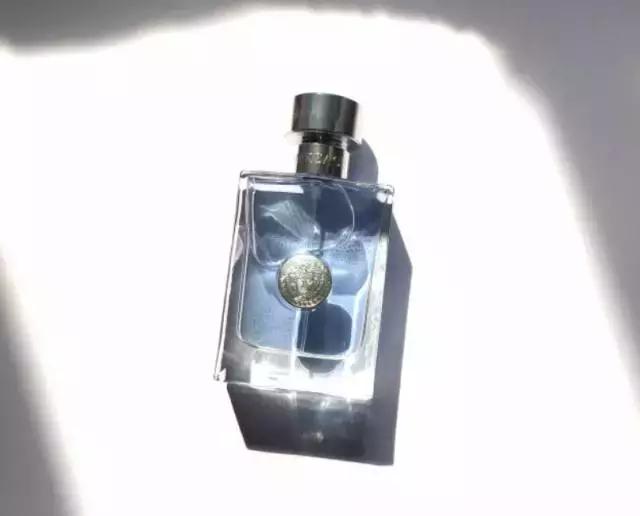 告诉你用哪款香水,喜欢大海的朋友