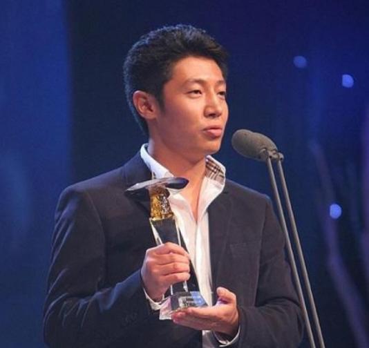 撒贝宁怒怼观众说错话,撒贝宁怼字读错