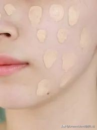 秋冬养肤大牌粉底液推荐,美妆润泽粉底液