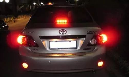 对付后车远光狗的神器,对付远光狗最好的办法