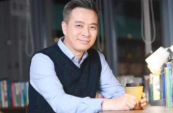 董卿龙洋开场白完整版,诗词大会龙洋厉害还是董卿厉害