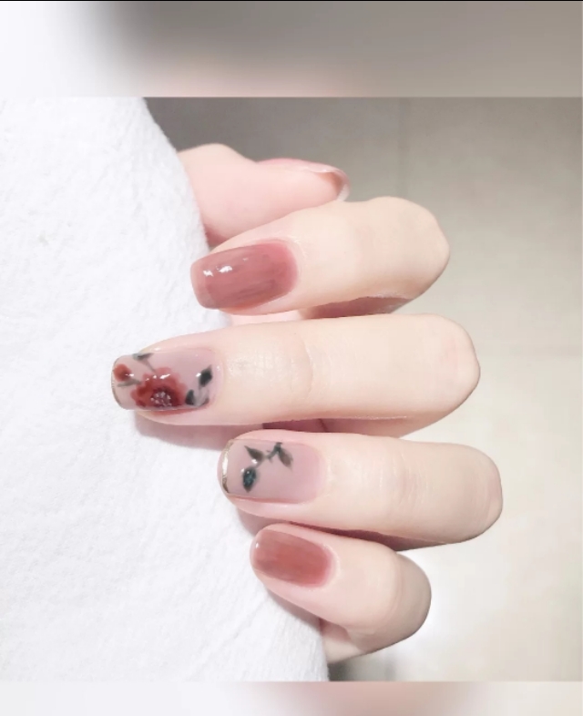 贴甲片美甲款式复古,复古撞色格子美甲教程