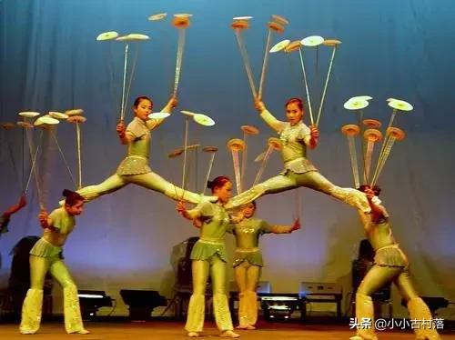 今年花灯庙会在哪里 (山东庙会花灯哪里好玩)