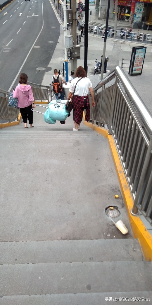 上海七浦路服装批发市场疫情视频,上海七浦路批发市场疫情解除了吗