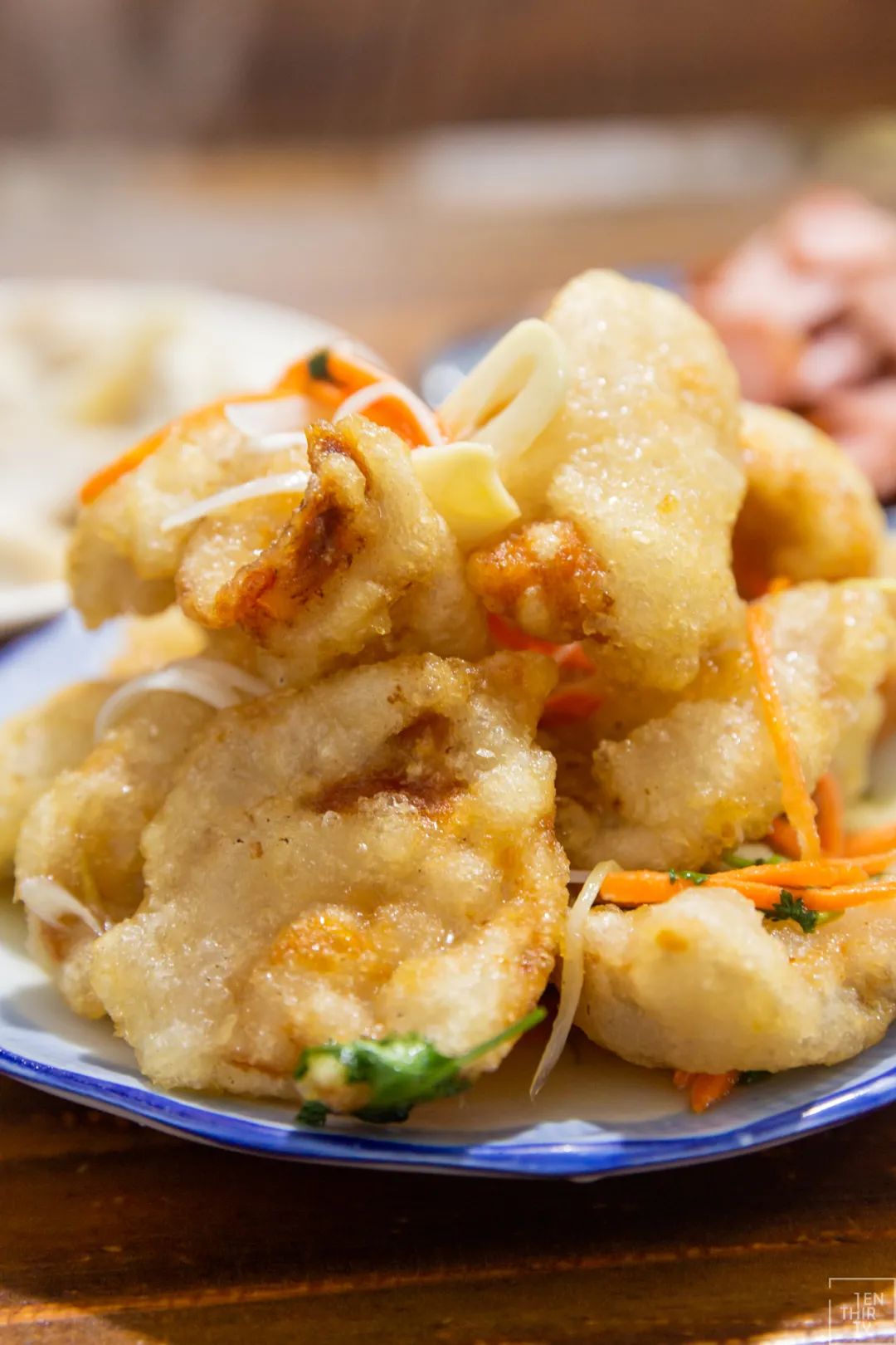 降温了吃点热乎的御寒,降温武汉