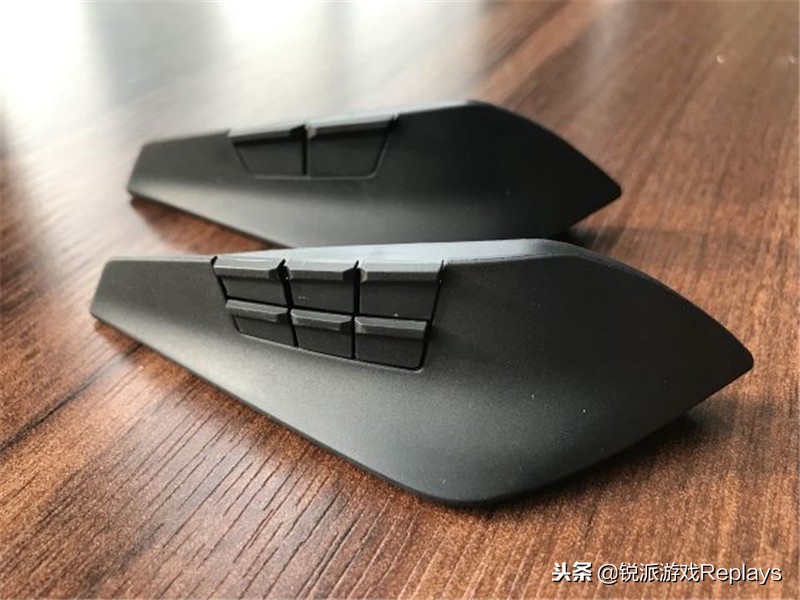 alienware外星人背部灯光,外星人全家桶颜值