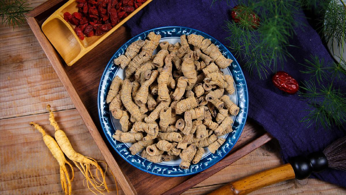 啤酒肚是脾胃虚寒还是脾虚湿盛,喝啤酒拉肚子中医怎么调养