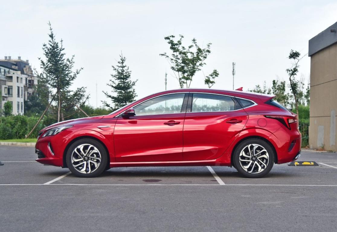 长安国产最美车,长安最火的两厢车是什么样的