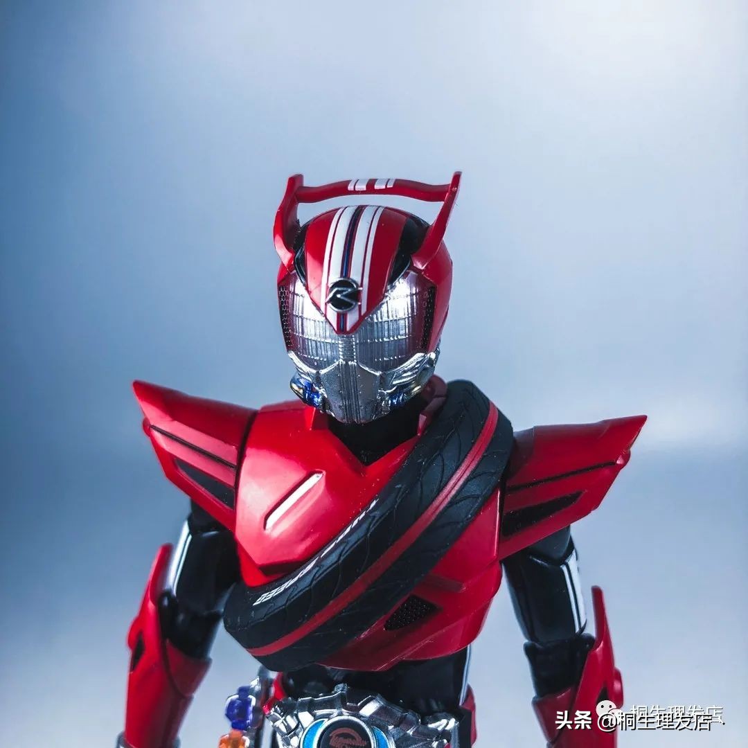 座驾最贵的假面骑士！假面骑士Drive驰骑shf测评