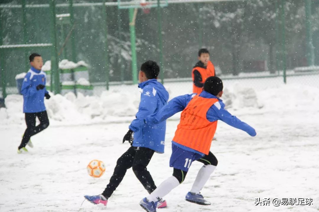 足球冬天热身动作,足球正确打开方式音乐
