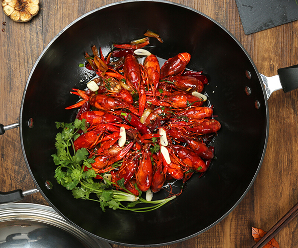 拿出你的炒锅,快来和美食相约吧