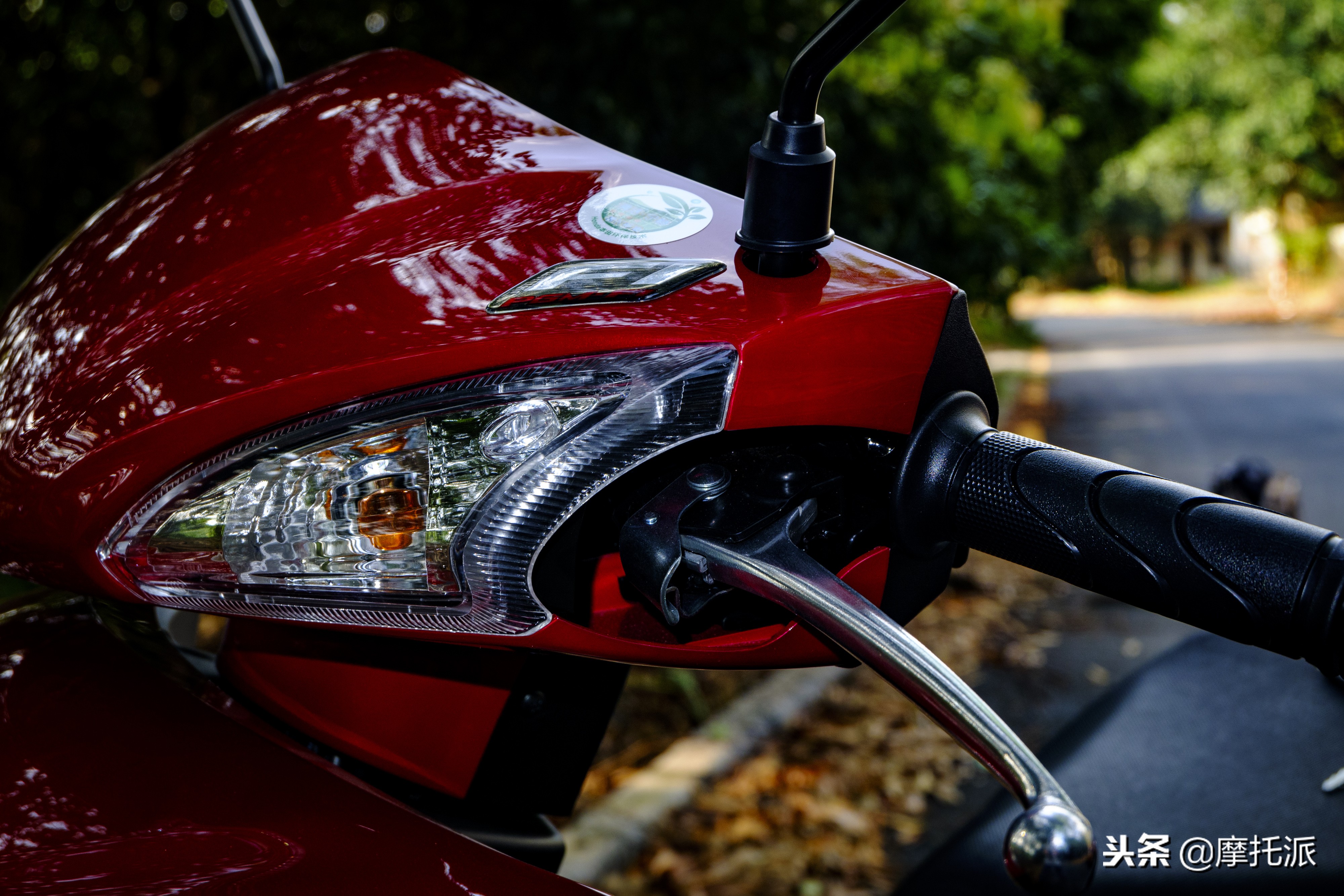 五羊本田新喜鲨125落地价,五羊本田喜鲨125摩托车落地多少钱