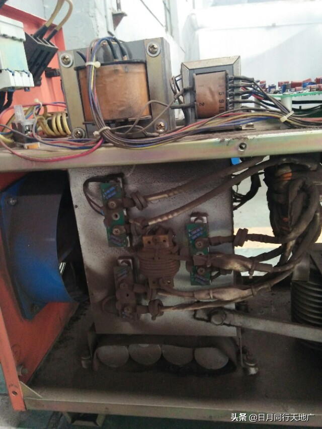 二氧焊机故障与维修,大焊二氧化碳气保焊机使用方法