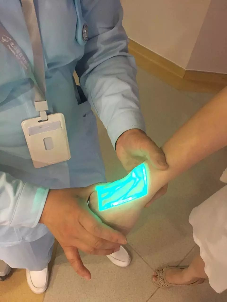 挂号500元/位！声称是武汉最好的医院，网友：武汉有钱人真多