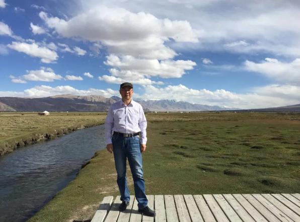 全省表彰！从大学生到总工程师，他解决公路技术难题，创4.5亿元年产值！