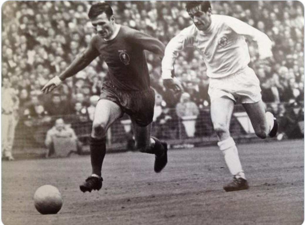 范戴克和卡纳瓦罗谁厉害,卡纳瓦罗和范戴克哪个强