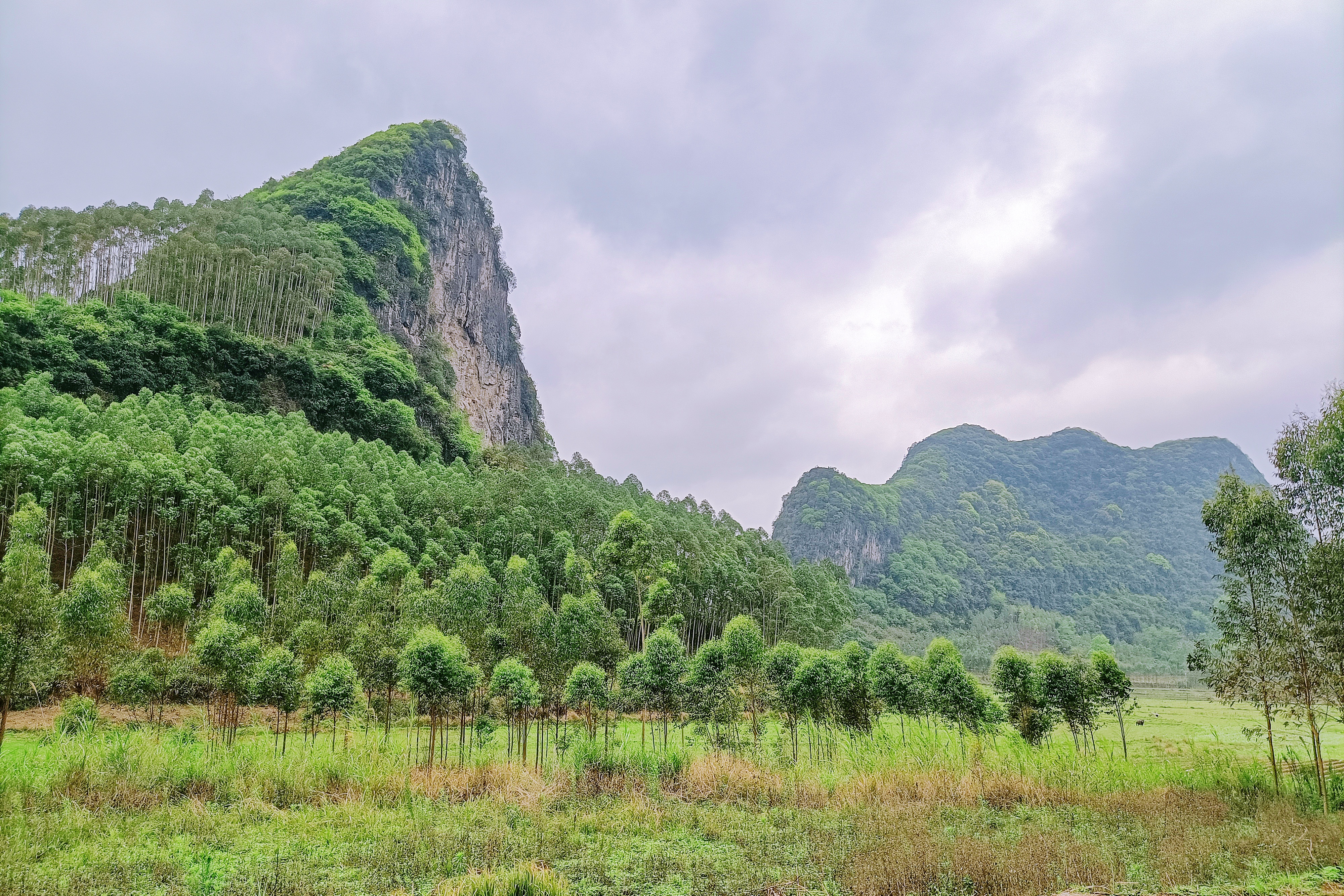 柳州郊外游玩水库,柳州里团水库徒步攻略