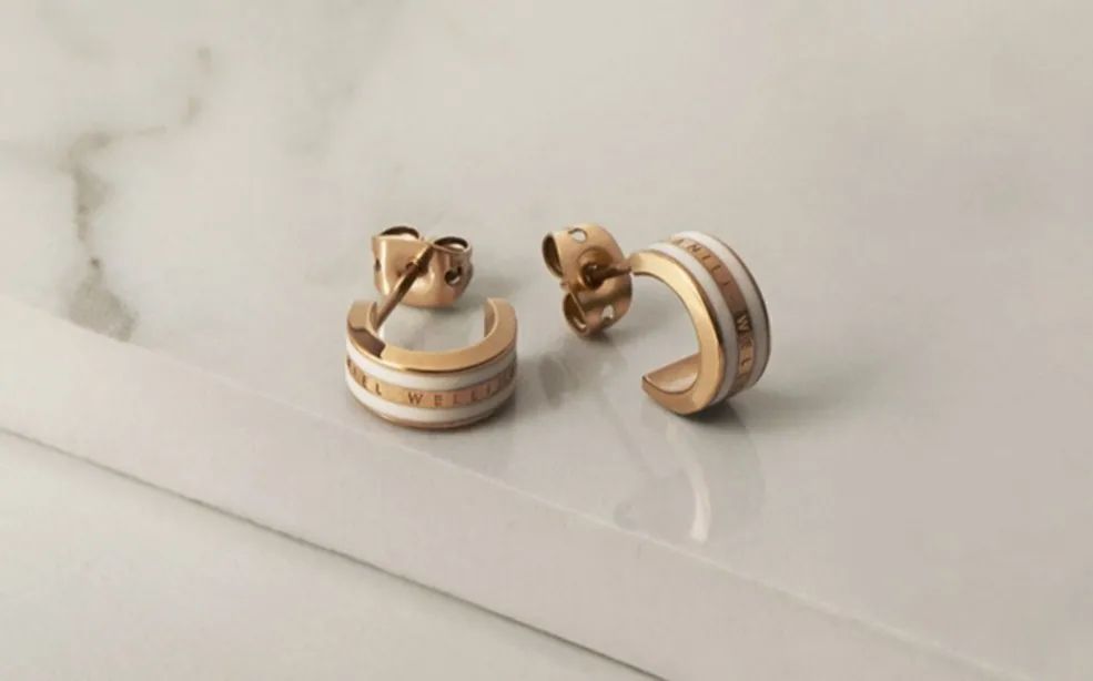 为什么买dw的手表不值,为什么有的dw手表才一二百